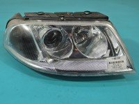Reflektor prawy lampa przód Vw Passat B5 EUROPA