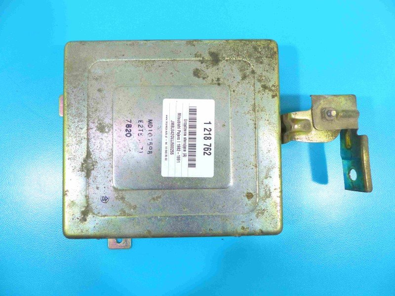 Komputer Sterownik silnika Mitsubishi Pajero 2.5 gaźnik MD107598, E2T55071