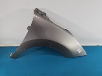 Błotnik przód prawy Peugeot 5008 beżowy EVGC