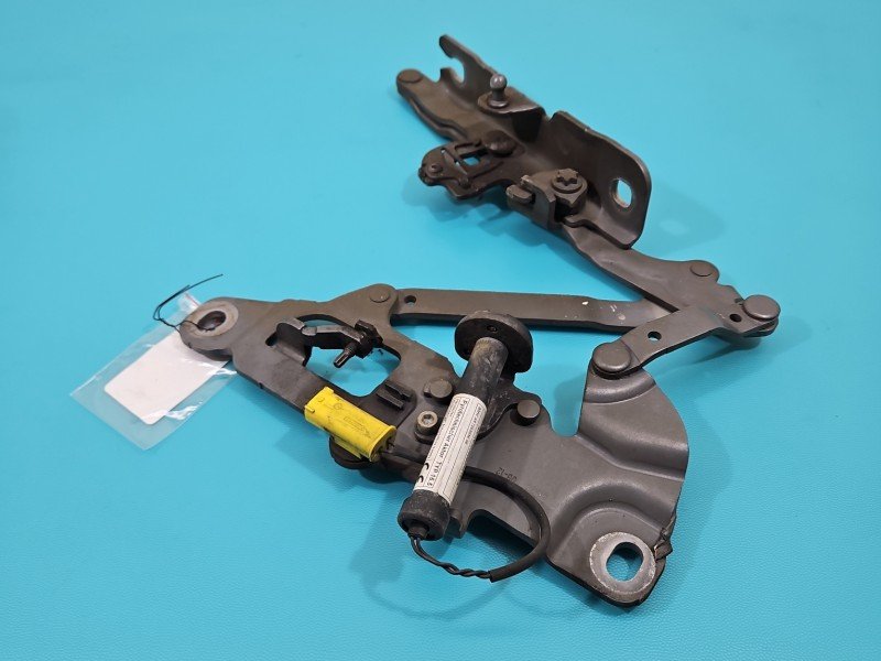 Zawias maski prawy Bmw f10 f11 szary A52