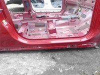 Próg prawy SŁUPEK ŚRODKOWY B Land rover Discovery Sport 14- L550 HB 5d bordowy
