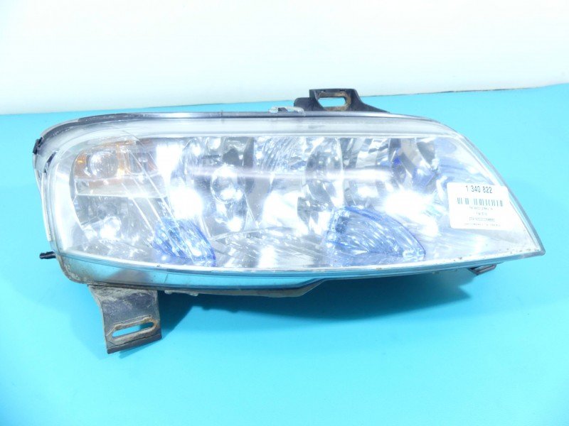 Reflektor prawy lampa przód Fiat Stilo EUROPA