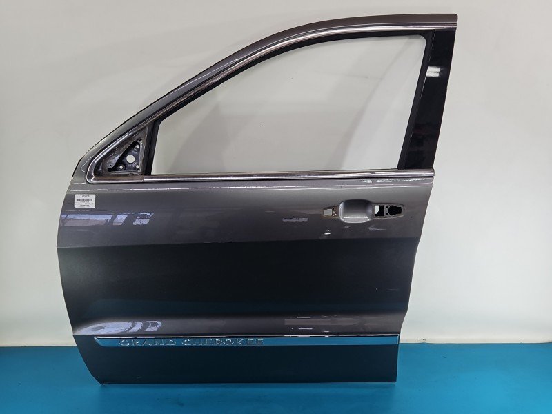 DRZWI PRZÓD LEWE KIEROWCY Jeep Grand Cherokee IV WK2 5d szary