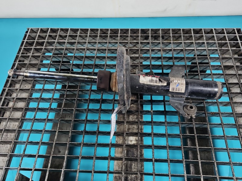 Amortyzator przód lewy przedni Alfa romeo Giulietta