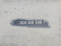 PŁYTA PODWOZIA Osłona silnika dolna Vw Passat B7 3C0018930F 2.0 tdi