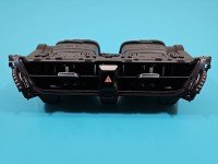 Kratka nawiewu środkowa Toyota Corolla E21 19- 055642-2830