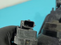 Reflektor prawy lampa przód Toyota Yaris III EUROPA