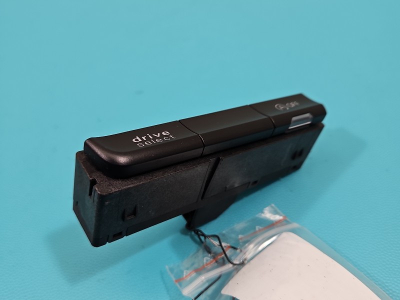 Przełącznik Producent części: Audi, 8 PIN DRIVE SELECT AUDI Q5 08- 8K1959673K