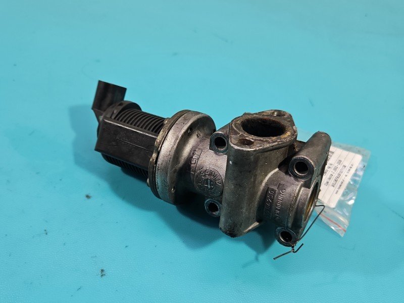 Zawór egr Opel Vectra C 55204250 1.9 cdti