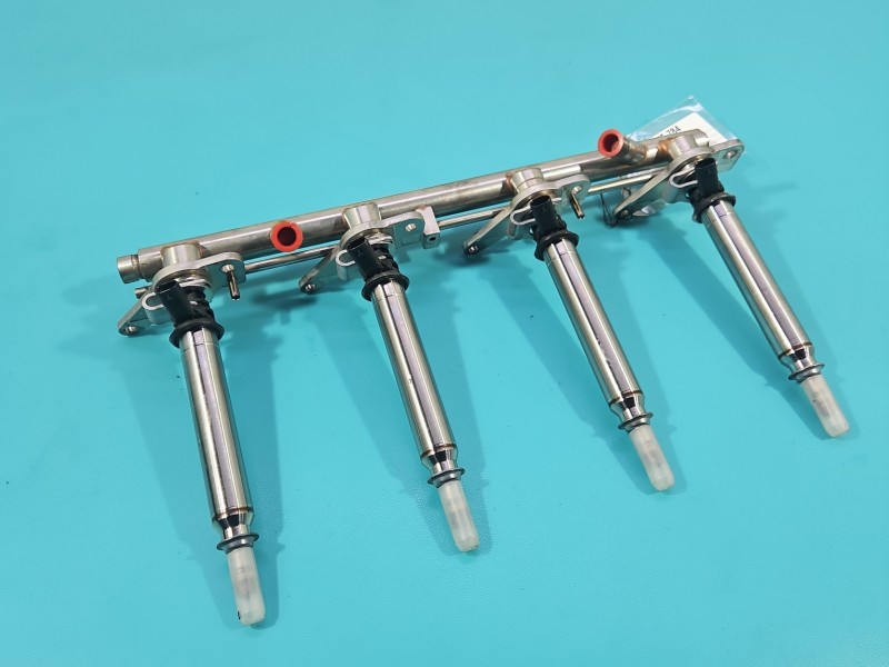 Wtryskiwacz listwa wtryskowa 0261500065, A2780700687 Mercedes GL II X166 4.7 V8 278928 340KM