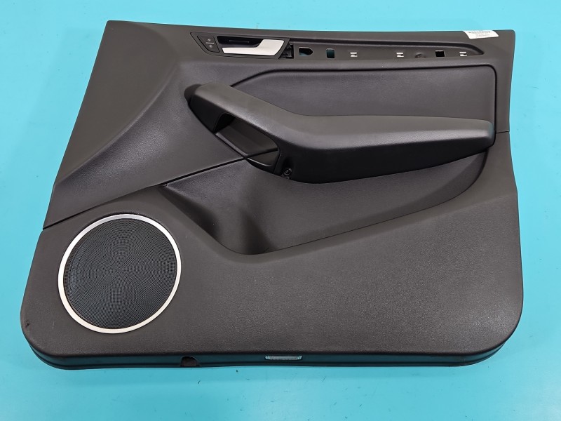 Tapicerka drzwi przód prawa boczek AUDI Q5 08-