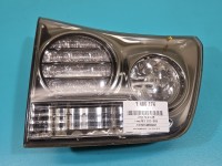 Lampa tył lewa Producent części: Lexus, KOITO Z KLAPY Pęknięcie wewnątrz lampy LEXUS RX II 03-08 HB