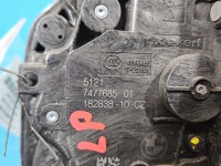 Zamek przód lewy 7477685 BMW G30 EUROPA Producent części: BMW, 4pin