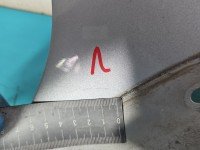 Błotnik przód lewy Hyundai Terracan srebrny YK