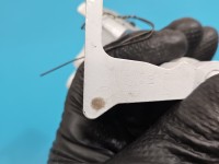 Zawias drzwi tył lewy Skoda Octavia IV