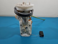 pompka Pompa paliwa Seat Exeo 2.0 tdi 8E0919050AC Producent części: Seat, 4 PIN