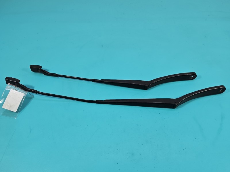 Ramie wycieraczki przód komplet lewe prawe Ford Focus Mk4 JX7B17526AB, JX7B17527AB