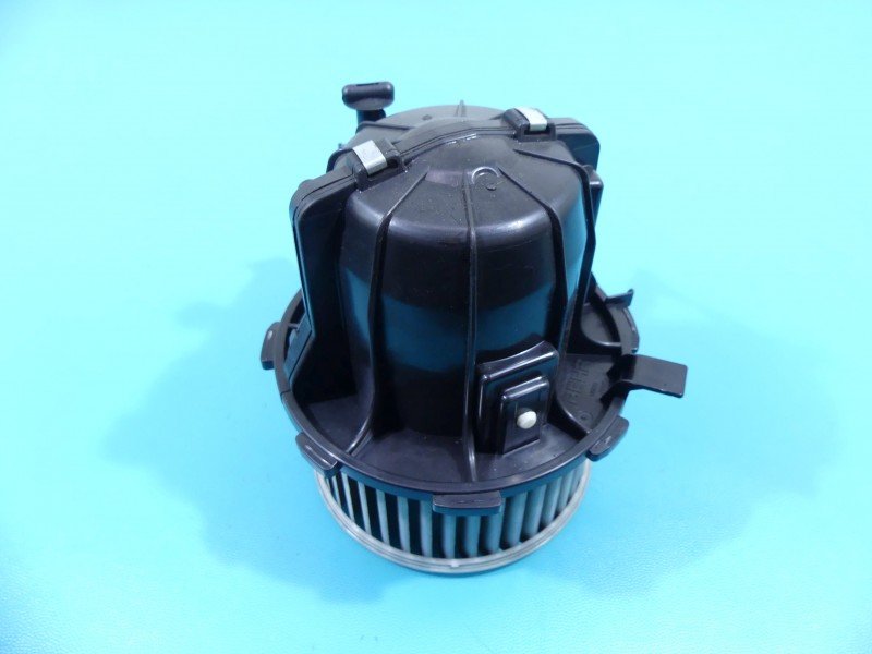 Dmuchawa nawiewu wentylator Audi A5 8T europa U0852003