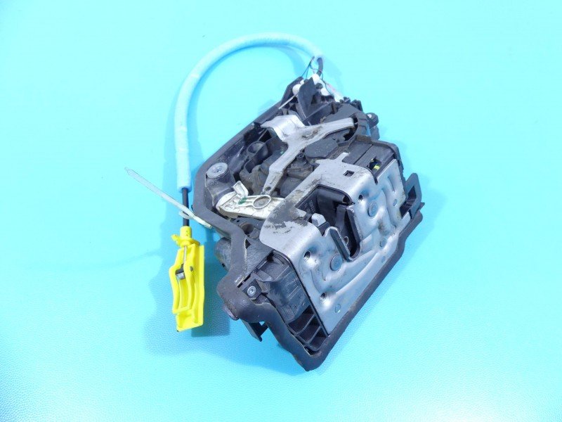 Zamek przód lewy 7281931 BMW F45 F46 EUROPA Zamek przód lewy 7281931 BMW F45 F46 EUROPA