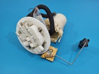 pompka Pompa paliwa Opel Vectra C 1.8 16V Producent części: OPEL, Benzyna