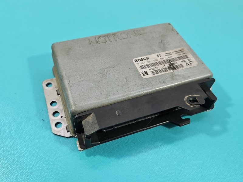 Komputer Sterownik silnika 0261204589, 90566817 Opel Omega B 3.0 V6