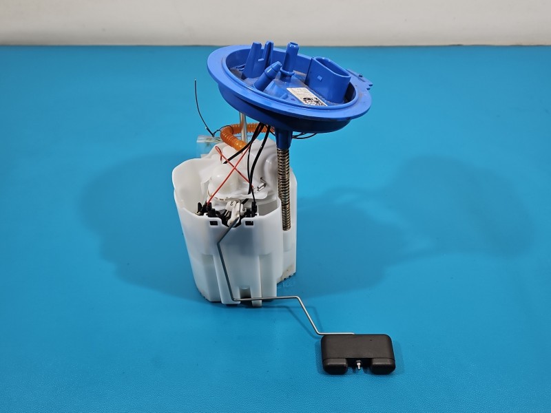 pompka Pompa paliwa Skoda Octavia IV 1.5 TSI (DXDA) 058020001, 5WA919051A 5 PIN