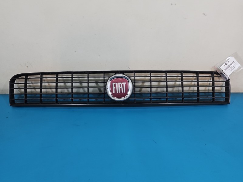 Atrapa grill Fiat Grande Punto
