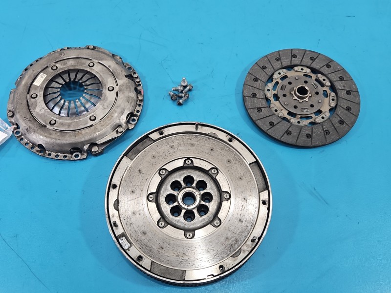 Dwumasa Koło dwumasowe Opel Astra V K 55570175 1.4 T (B14XFL)