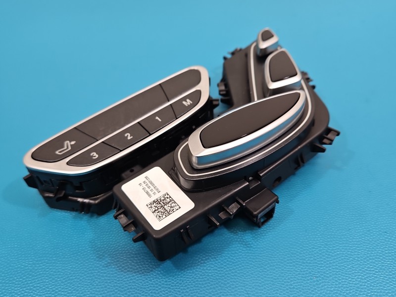 Przełącznik Regulacji fotela. PRAWY TYŁ Mercedes W222 A2229053401