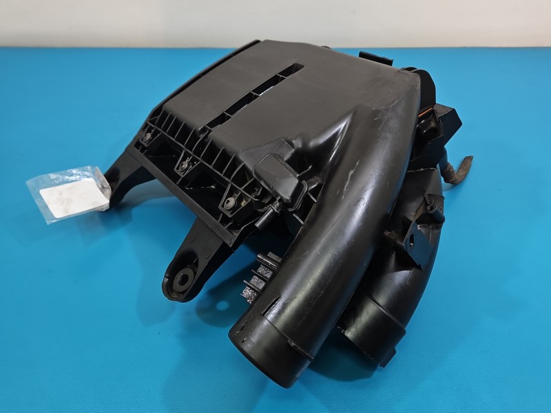 Obudowa filtra powietrza Peugeot 301 9806561080 1.6 hdi