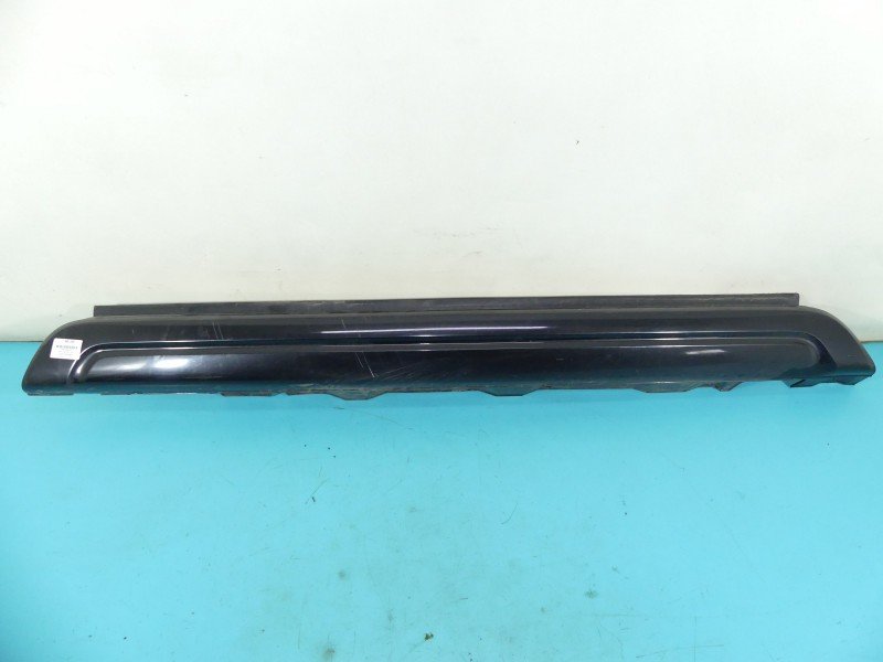 Listwa progowa prawa PRÓG NAKŁADKA Bmw X3 e83 Listwa progowa prawa PRÓG NAKŁADKA Bmw X3 e83
