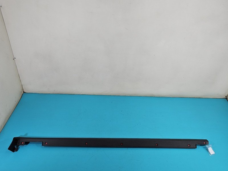 Listwa progowa prawa PRÓG NAKŁADKA Kia Sorento 87754-C5000