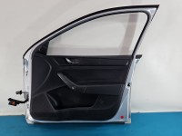 DRZWI PRZÓD PRAWE PASAŻERA Skoda Rapid 5d LA7W