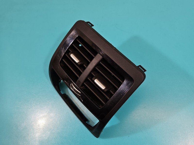 Kratka nawiewu BMW X3 G01 9363822