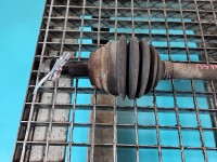 Półoś przód lewa Vw Golf V 1.6 FSI manual