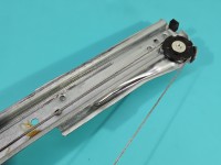 Podnośnik przód prawy SZYBY WINDA Dacia Sandero II 12-20 Europejska 807209299R 5d HB