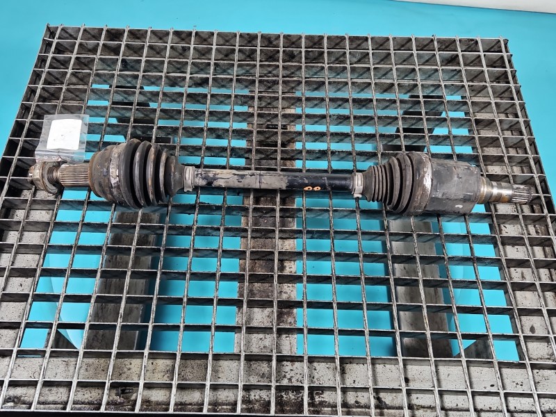 Półoś przód prawa Maserati Quattroporte VI 13- 3.0 V6 automat