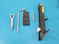 Wkład styropian bagażnika koła zapasowego Mercedes ML W164 A1648460006