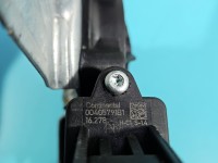 Podnośnik przód prawy SZYBY WINDA Opel Meriva B Producent części: OPEL, 7 PIN 13354548 5d HB