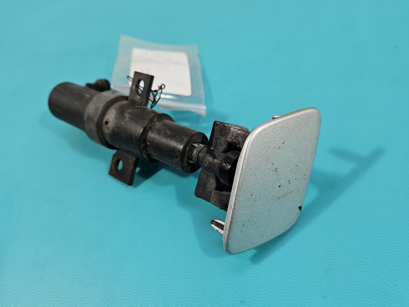 Spryskiwacz reflektora prawy Vw Passat B6 3C0955104A