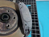 Zacisk przód lewy AUDI Q5 08- 3.0 tfsi