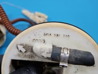 pompka Pompa paliwa Audi A4 B5 1.6 8v 8D0201319 Producent części: Audi, 4 PIN