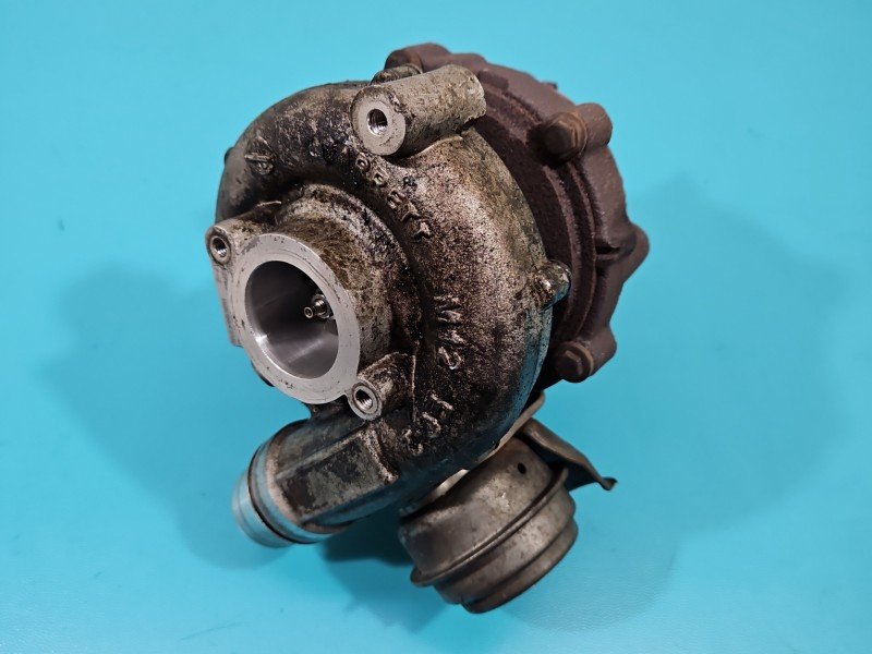 Turbosprężarka Renault Megane III 785437-2, 8200827854 2.0 dci 160KM Turbosprężarka Renault Megane III 785437-2, 8200827854 2.0 dci 160KM