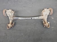 Tylna belka oś tył Fiat Grande Punto 1.2 8V wiel Tylna belka oś tył Fiat Grande Punto 1.2 8V wiel