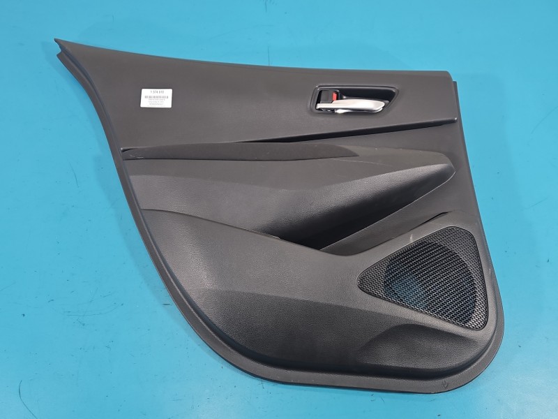 Tapicerka drzwi tył lewa boczek Toyota Corolla E21 19- 67061-0Z420-C2