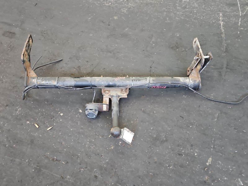 Hak holowniczy Renault Kangoo I