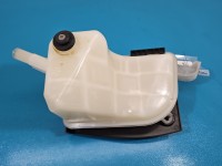 Zbiorniczek Zbiornik wyrównawczy LEXUS CT 10-22 1.8 VVTI