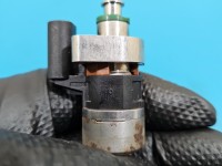 Wtryskiwacz listwa wtryskowa 55577403 Opel Astra V K 1.4 T 125KM