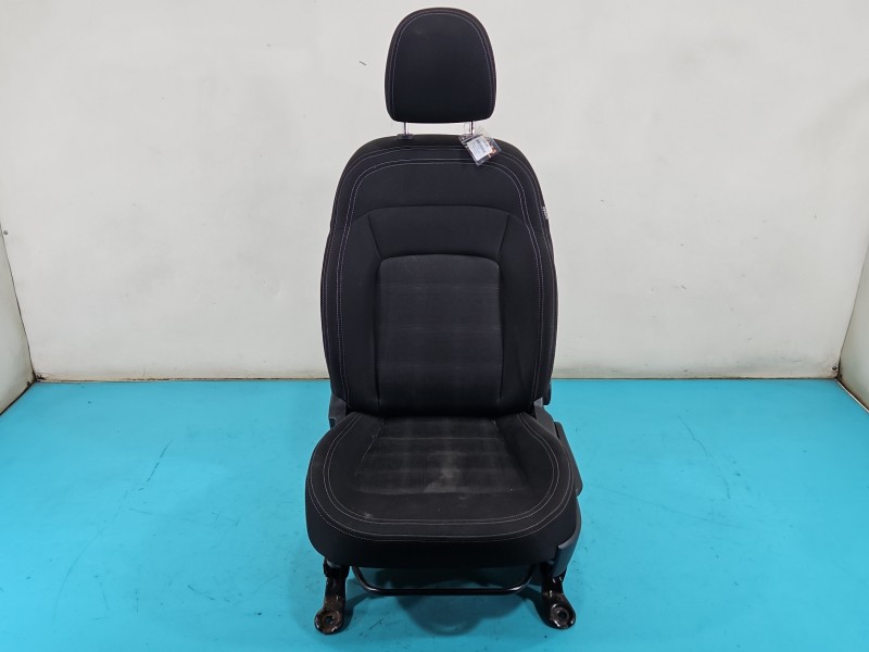 Fotel lewy przód kierowcy Kia Sportage III 10-15 EU 5d Producent części: KIA, brak spinki, do czyszczenia