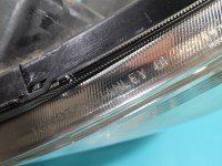 Reflektor lewy lampa przód Toyota Corolla Verso II EUROPA